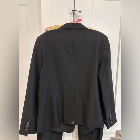Ann Taylor Factory Classic Black Women’s Suit. Size 16 - Picture 13 of 13
